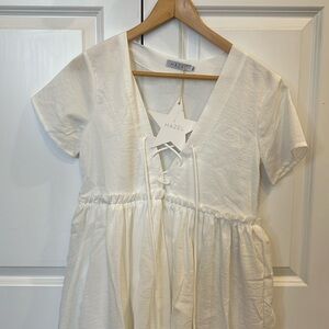 NEVER WORN BEFORE (Tags on) Hazel White Mini Summer Dress